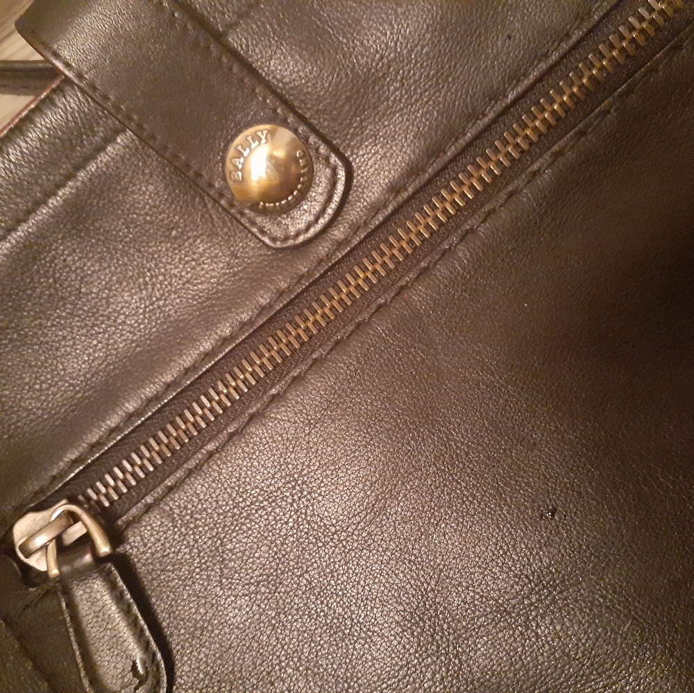 💥 Bally Bag 💥❕ - Picture 5 of 8